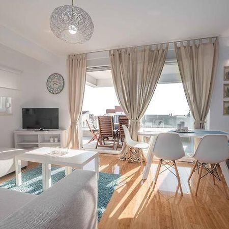 Blue sky, modern sea view apartment Novalja Exterior foto